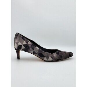 Vaneli Women's 7.5M Geometric Pattern Black Gray White - Preowned Kitten heel